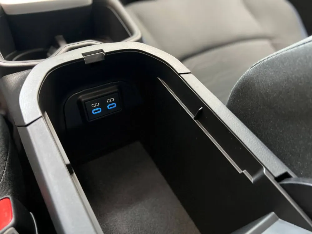 2022 Toyota RAV4 Hybrid SE Cavalry Blue 14